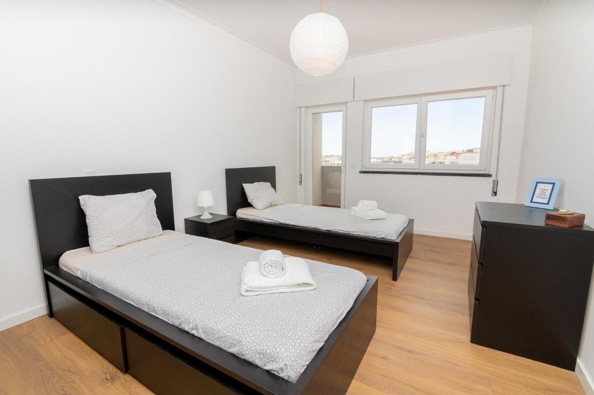Portimao 2 Bedroom By Innkeeper ภายนอก รูปภาพ
